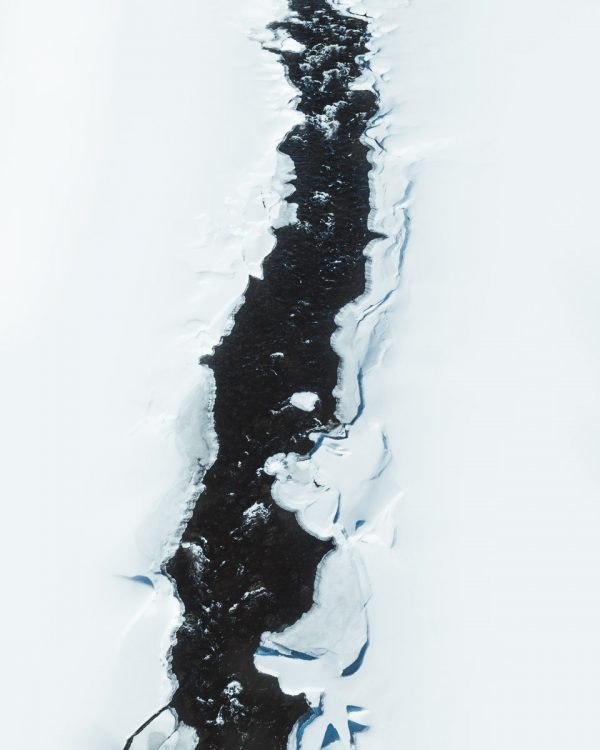 Winter-River-Drone-photo-grab-design-jonathan-eriksson-pite-piteå