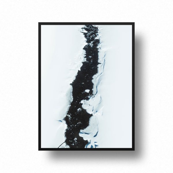 Printshop-Winter-River-Swedish-Lapland-stream-framed