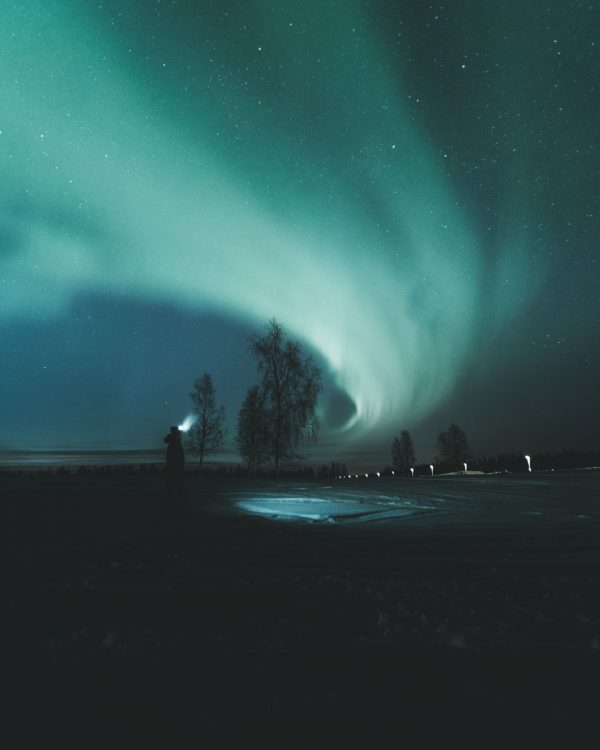 Arctic-Light-Northen-Sweden-Swedish-green-sky-grabdesign
