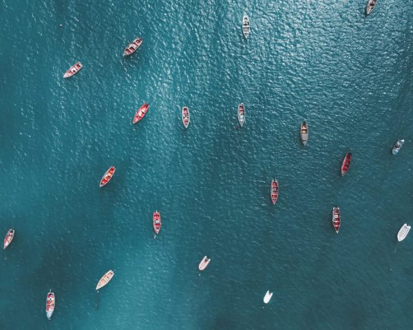 Topdown-fishingboats-grabdesign-jonathan-eriksson-drönare-drone-dji-water-boats